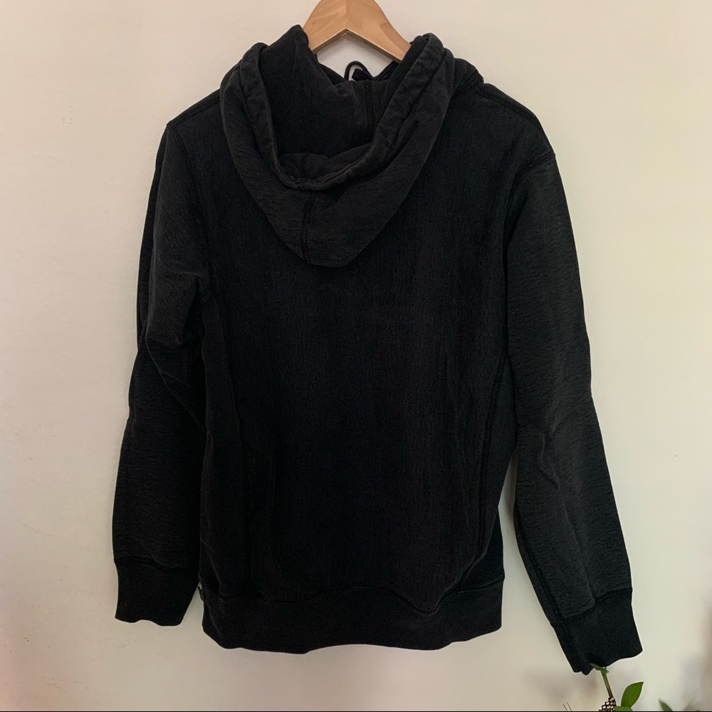 Black Supreme Hoodie w/ black box logo. F/W ‘13 - Picture 2 of 10